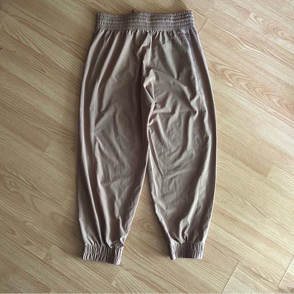 Abercrombie & Fitch YPB motionTEK Joggers Women’s Large - Picture 13 of 13